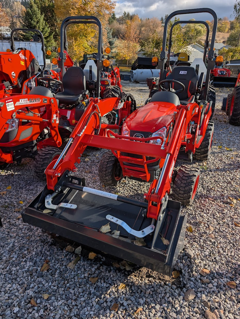 SL2420 Loader with Grill Guard and 48in QA Bucket