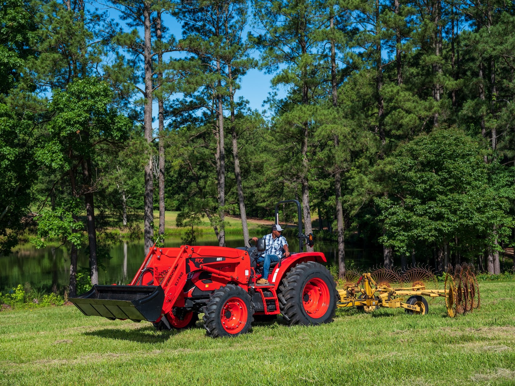 Shuttle Cast KIOTI RX7340 ROPS Tractor with Power Shuttle & Cast Centers